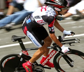 开云在线直播-从萨格勒布到马赛，迪亚斯的不可能三角与克罗地亚的逆转哲学