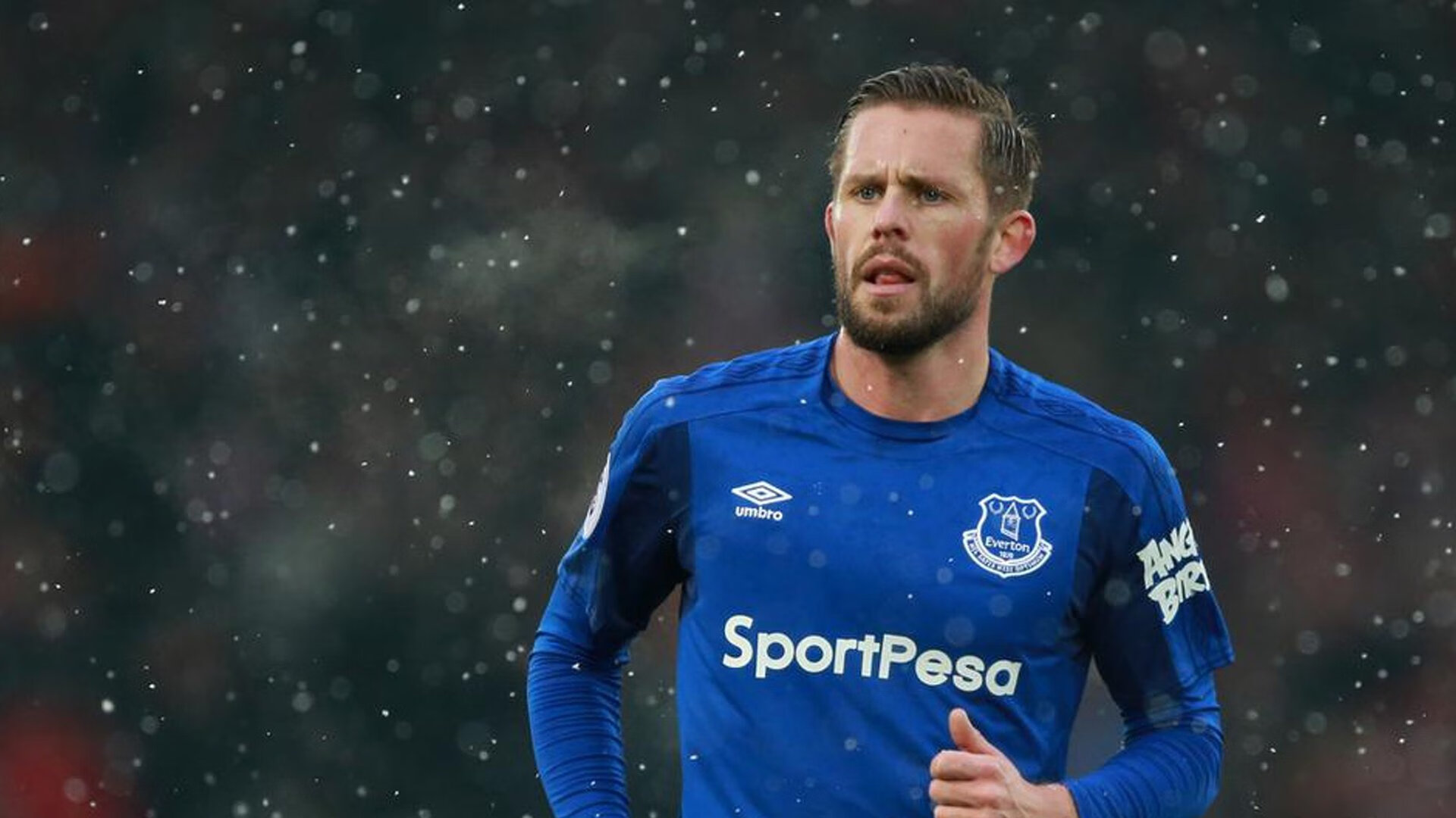 当风城公牛撞碎亚特兰大之翼，拉梅洛的F1新纪元揭幕战，一场速度与残暴的完美交响